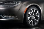 Chrysler 200 2015 года